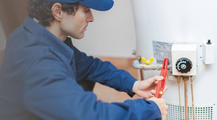 Professional expert plumbing services in Kewanee, MO